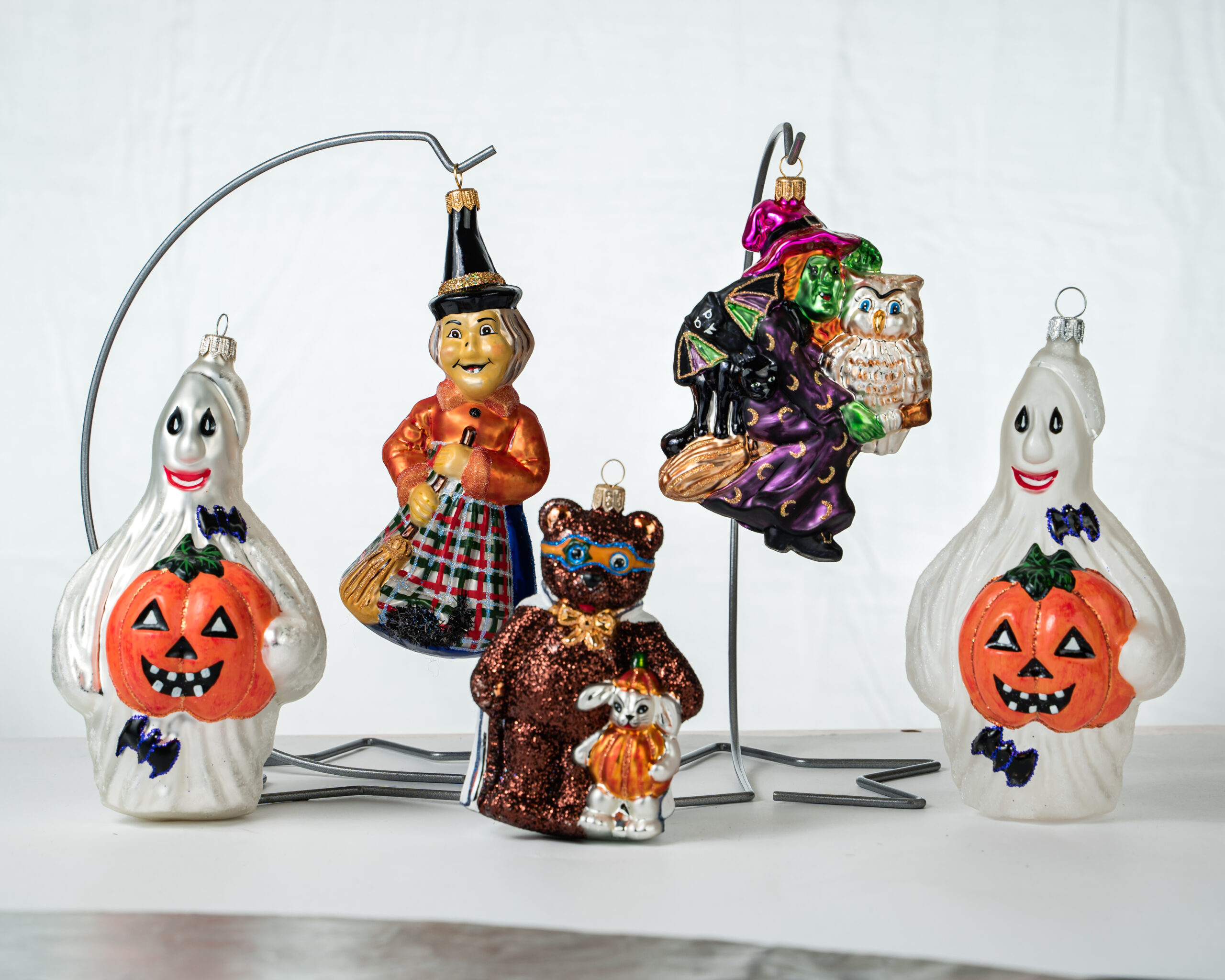 Ręcznie wykonana bombka – Baba Jaga – Luxorna – kolekcja Halloween