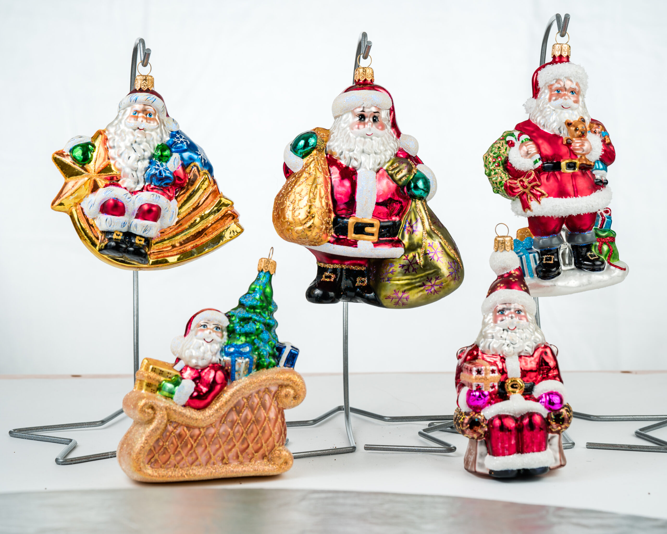 Christmas ornament Santa in Armchair #2 - Image 8