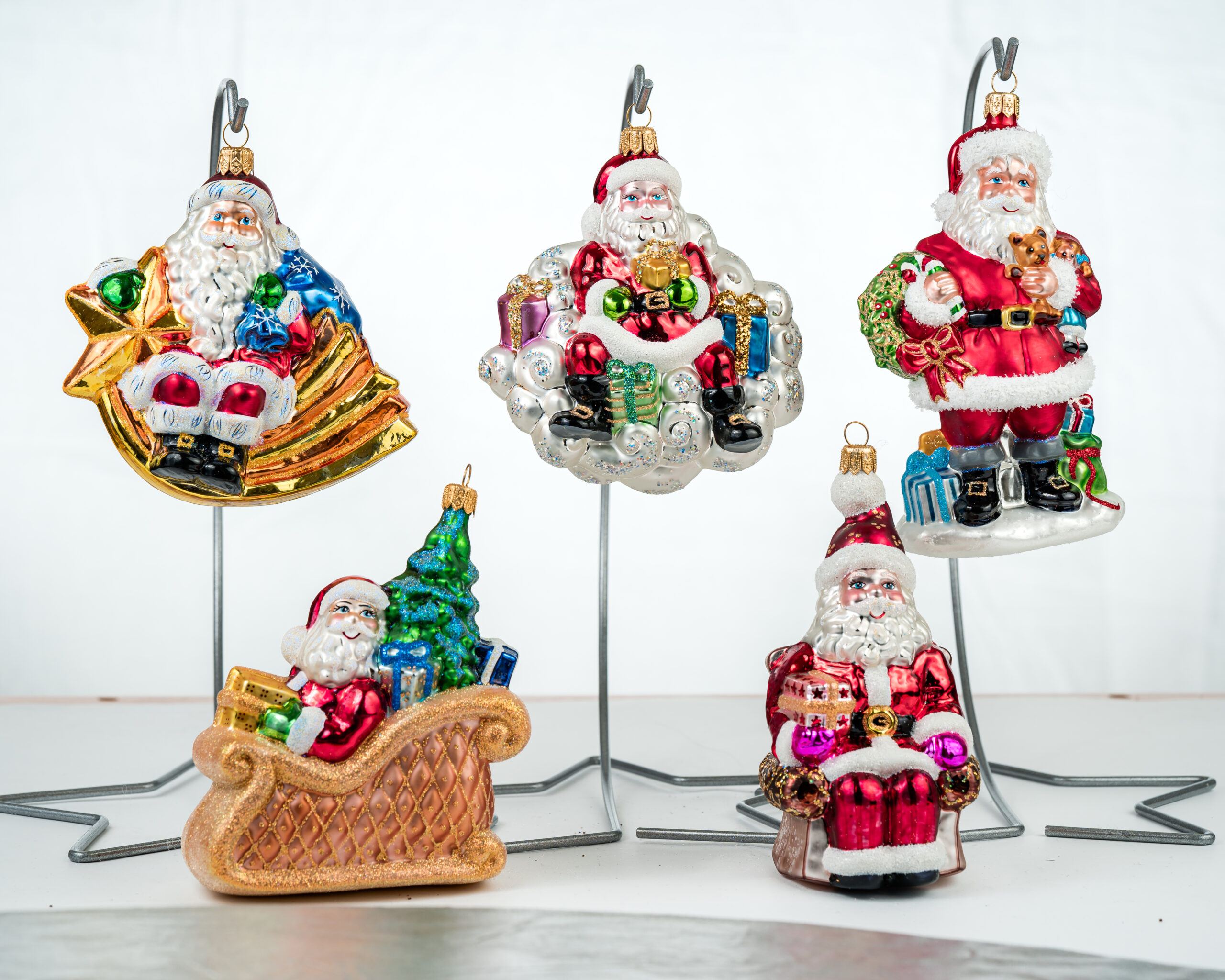 Christmas ornament Santa in Armchair #2 - Image 7